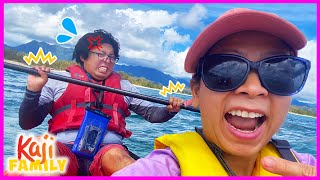Mommy and Daddy First Kayaking Trip in Hawaii Together!