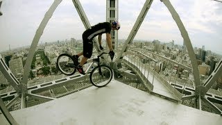 Trials Biking on a Tower - Kenny Belaey 2012