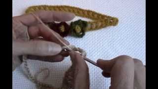 How to crochet a hairband or headband with flowers