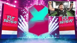 I PACKED 2 FUT BIRTHDAY PLAYERS!! NO WAY!! FIFA 19