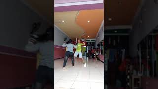 NGINTIP TANTE MONTOK SEMOK LAGI SENAM HOT