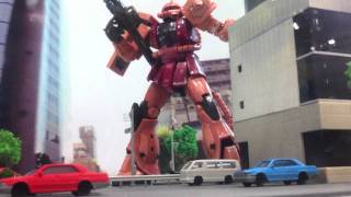 RG シャア専用ザクのジオラマ