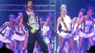 SRK @iamsrk Live Concert in Dubai with Sunidhi Chauhan - 1 december 2013 (part 2)
