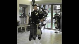 The Black Watch Pipes & Drums: pipe off!