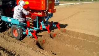 Πατατοσπορέας 2 σειρών potato planter 2 row Κελίδης Βασίλειος