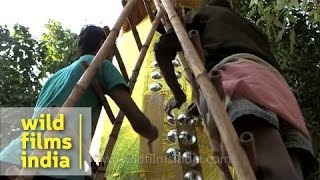 Preparing effigy of Ravan for Dussehra – Delhi