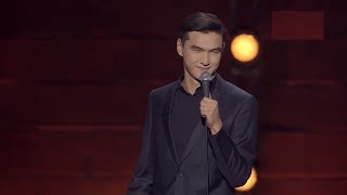 НОВОЕ STAND UP НУРЛАН САБУРОВ про то что он не ЖМОТ и покупает еду домой