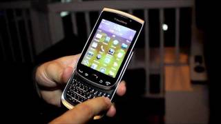 Hands-on with the BlackBerry Torch 9810