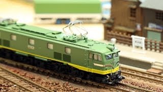 Kato 特急「つばめ」青大将試運轉