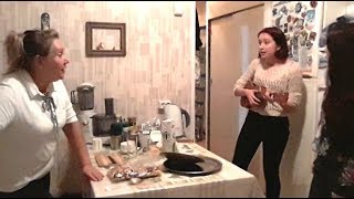 Подготовка к ужину в День учителя с Нижневартовском ч.3-я