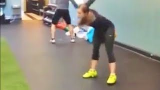 Ksenia Dedyukhina - 16 kg snatch warm-up / Ксения Дедюхина - 16 кг рывковая разминка