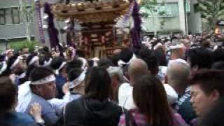 平成２２年　下谷神社例大祭　本社神輿　宮入乱闘