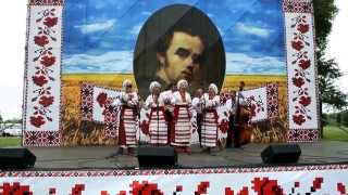 22.05.2013 Канів Тарасова гора ансамбль Сузір`я "Віночок українських пісень"