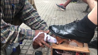 The best shoe shine of all South America