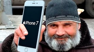 БОМЖ НАШЕЛ АЙФОН 7 НА УЛИЦЕ!!! [У меня украли телефон]