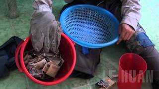 Thanh niên giả người tàn tật đi xin tiền, thu nhập hơn 10 triệu đồng/tháng.