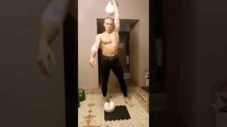 Доношение 80 кг( две гири 40кг+40кг) lifting two kettlebells 40kg+40kg