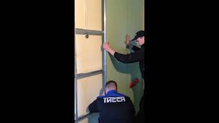 Монтаж стеновых панелей для чистых помещений