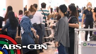 Mga paalis na OFW apektado ng coronavirus travel ban | TV Patrol