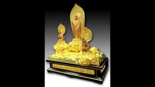 インド白檀を彫刻して金箔仕上げ！ 見事な阿弥陀三尊像  阿弥陀如来 観音菩薩 勢至菩薩 木彫 仏像 販売