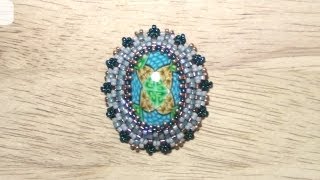 BeadsFriends: Beaded bezel tutorial - How to bezel an oval cabochon with Peyote Stitch