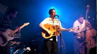 The Tinstars - flying Saucer Rock'n'Roll