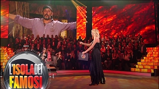 L'isola dei famosi - Massimo dichiara il suo amore per Alessia Marcuzzi