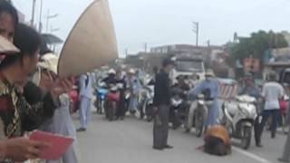 Hành trình "nhất bộ, nhất bái" của nhà sư Thích Tâm Mẫn đến Hoa Lư, Ninh Bình