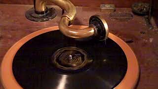 WARING'S PENNSYLVANIANS - HER BEAUS ARE ONLY RAINBOWS - ROARING 20'S VICTROLA 8-30