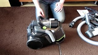 Electrolux UltraFlex Green Canister Vacuum Cleaner Review/Demonstration