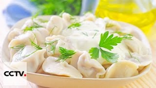 Как лепить китайские пельмени?
