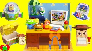 Genie Unboxes Toy Story Happy Toy Room Rement Set