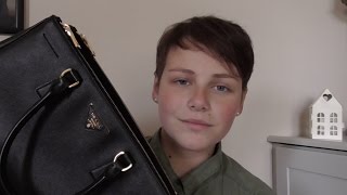 Prada Saffiano Lux Tote Review | Charlotte Eades