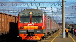 Электропоезд ЭД9МК-0086 сообщением Ижевск - Кизнер - Казань
