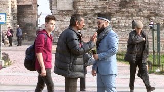 Sokakta Kalan Aç Adamdan Büyük Ders - SOSYAL DENEY