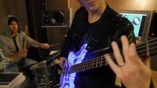 The Young Punx rehearse 'Ready For The Fight" live (2010)