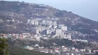 гора Крестовая, Алупка Исар - вид с вершины на окрестности