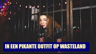Een iets te naakte outfit op Wasteland - Weekendcrashers