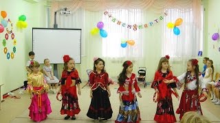 Утренник 8 марта в детским саду
