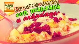 Cereal de avena con manzana y arándanos (para el desayuno)
