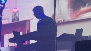 Depeche Mode - In Your Room - Live @ Bordeaux Metropole Arena 24/01/2018 Global Spirit Tour