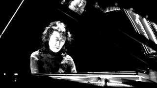 Mozart - Piano Concerto No. 24 in C minor, K. 491 (Mitsuko Uchida)