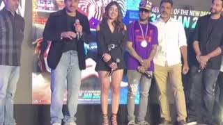 Saif Ali Khan finds Alaya F to be like Shahrukh Khan | Jawani Janeman exclusive song launch