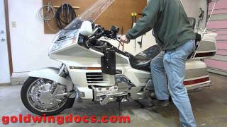 How to get a GL1500, GL1800, or any Goldwing on and off the center stand