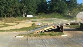 Losi 5ive t vs hpi baja 5sc 8s ( 5b flux ) vs Mugen Seiki MBX 6TR +Traxxas E Revo Brushless