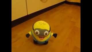 Говорящий Миньон, гадкий Я