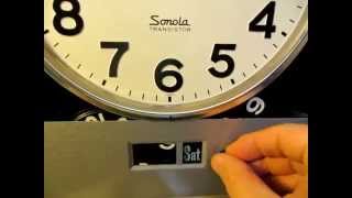 Seiko Sonola transistor clock.