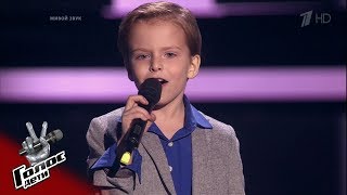 Михаил Сандалов «Очки-тапочки» - Слепые прослушивания - Голос.Дети - Сезон 5