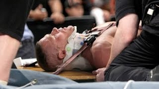 10 WWE Wrestlers Who Almost Died In The Ring