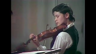 Vadim Repin plays Tchaikovsky Violin Concerto, op. 35 - video 1986
